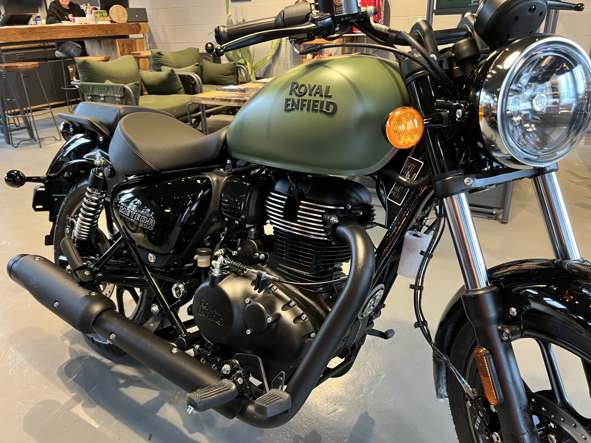 Royal Enfield Meteor 350 Fireball Green Royal Enfield Torino